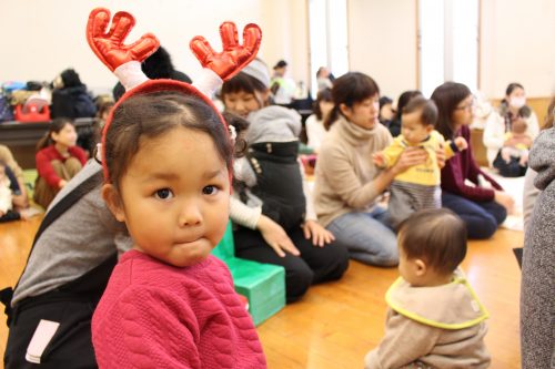 はるの わくわくぽけっとのクリスマスのつどいに行ってきたで やいろちゃん公式ホームページ